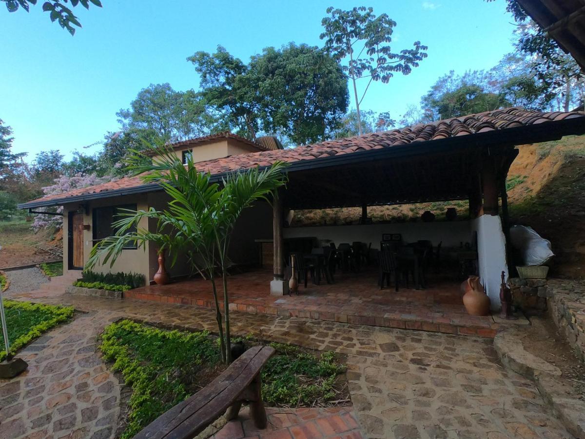Lodge El Ciruelo *